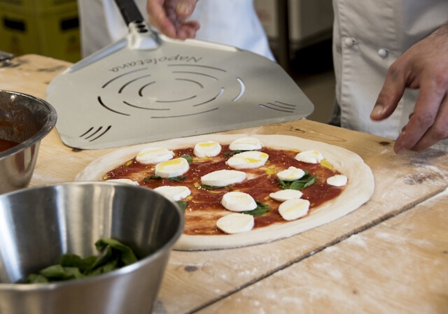 Pizzeria Consultancy Tailored Courses for Pizzeria Teams & Owners in Riyadh by Massimiliano Crocetti