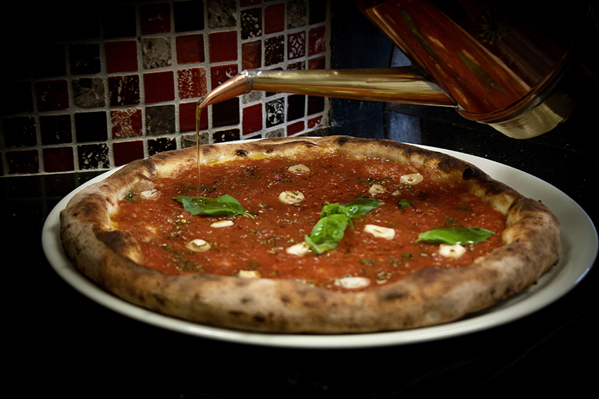 Pizzeria Consultancy Vietnam (Authentic Pizza marinara) Massimiliano Crocetti