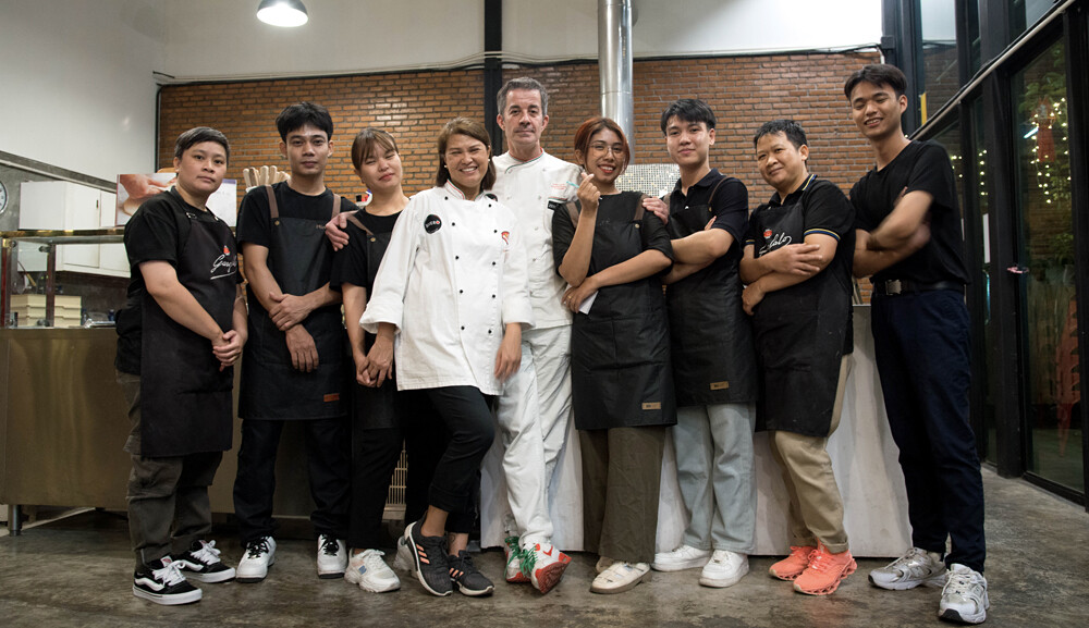 Slider 10 Massimiliano Crocetti Pizzamassi Thailand small