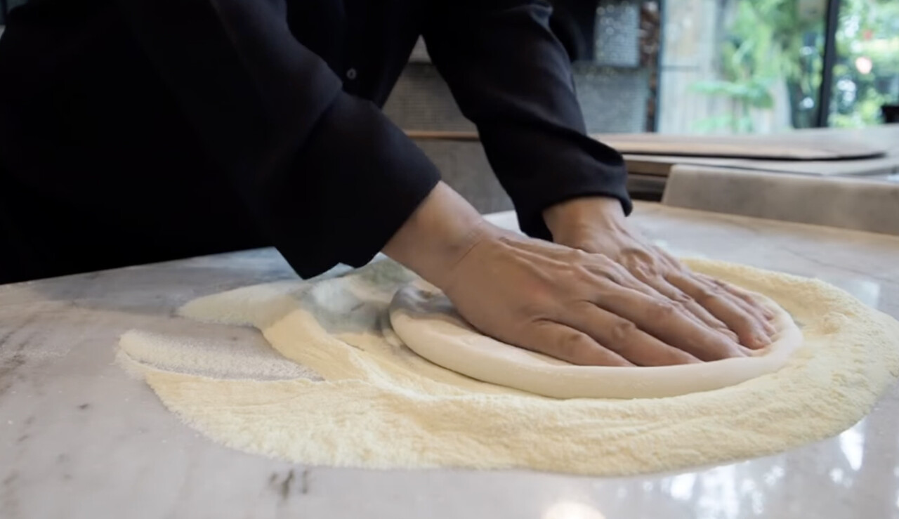 Slider 2 Massimiliano Crocetti Pizzamassi Thailand