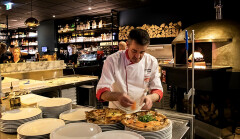 Slider 5 Massimiliano Crocetti Pizzamassi The Nederlands small